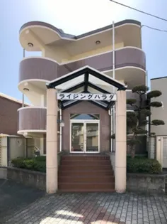 ライジングハラダ【3階】の外観