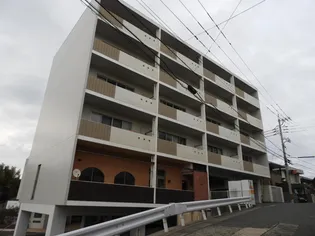YOUZON桜坂【401号室】の外観