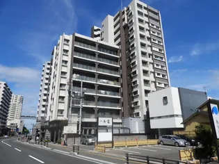 アースコートディアキャナル下関【204号室】の外観