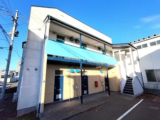 ハイツ柏崎【202号室】の外観