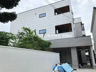 キャルムコート高槻富田【2階】の外観