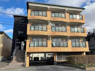 ヴィラ芥川【2階】の外観