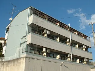 アルバマンション【2階】の外観