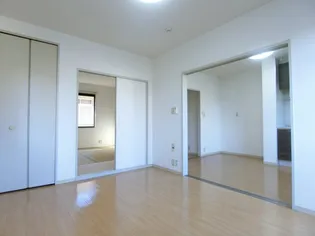 サングリーンA棟【2階】の内装