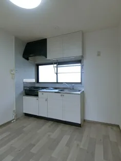 ディアコートA棟【202号室】のキッチン