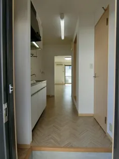 フィオーレ花園【102号室】の玄関