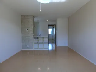 エスペランサ C棟【1階】の居間