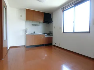 エポック・ヴィラA棟【2階】の内装