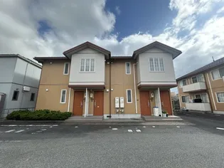 メゾン・ラ・パヴィエ B棟【2階】の外観