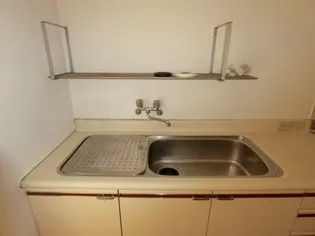 フローレンス勝田1号棟【10号室】の内装