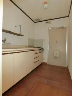 フローレンス勝田1号棟【10号室】のキッチン