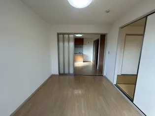 メゾン アイ ファミーユ A棟【2階】の内装