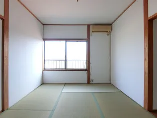 フローレンス勝田2号棟【3号室】の居間