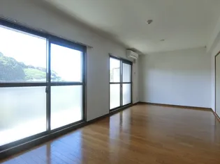 リバーコート【5階】の居間