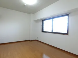 グランディオス米子【1003号室】の内装