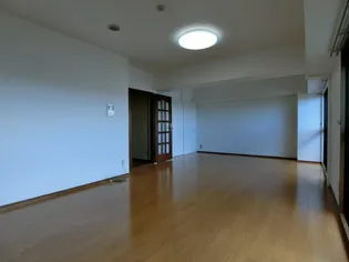 グランディオス米子【1003号室】の居間