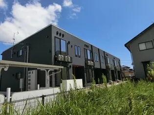 アーモンドアイ【2階】の外観