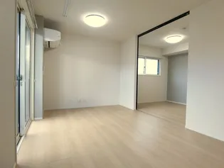 セレストYK【1階】の居間