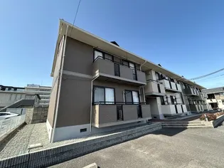 グリーンフィールドC棟【201号室】の外観