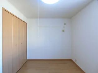 アルマーニ Ⅱ【2階】の内装