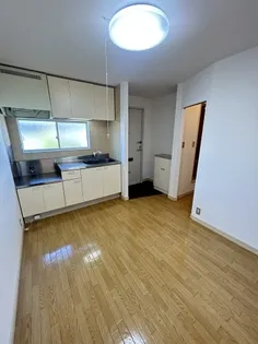 ハイツアールデコ【2階】の居間