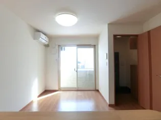 ピオニー【1階】の居間