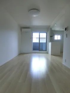 プレッソ エテルノ【2階】の居間