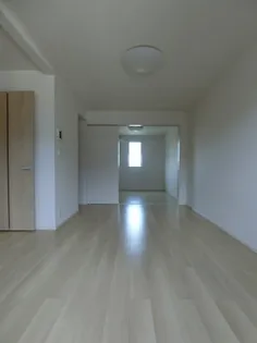 プレッソ エテルノ【2階】の居間