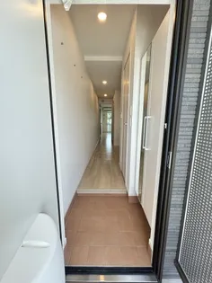 メゾン・デュ・レ【2階】の玄関