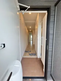 メゾン・デュ・レ【1階】の玄関