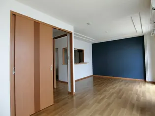 ディベルティ観音寺新町【1階】の居間