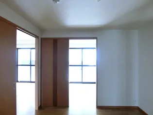 ディベルティ観音寺新町【1階】の内装