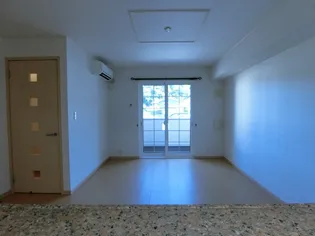 プランドールB【1階】の居間