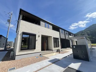 ウニコⅡ【1階】の外観