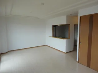 ディベルティ観音寺新町【2階】の居間