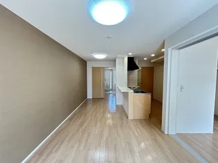 ルルド【1階】の居間