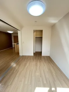 ルルド【1階】の内装