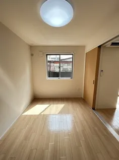 ルルド【1階】の内装