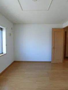 アルマーニ Ⅲ【1階】の内装