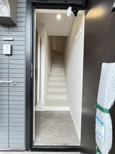 rekora(レコラ)【2階】の玄関