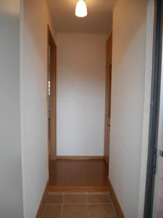 サンリュー 07 C【1階】の玄関