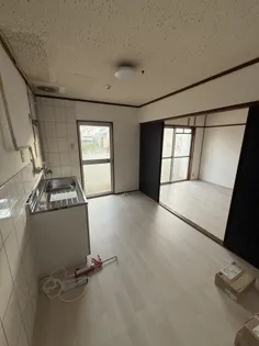 松浦マンション【105号室】の居間