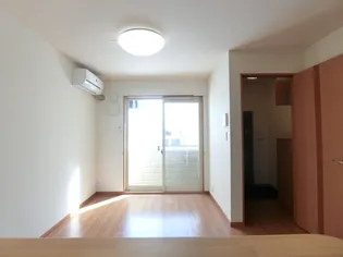 ピオニー【203号室】の居間