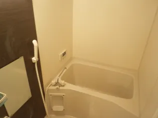 ラフィネ新開【102号室】の風呂