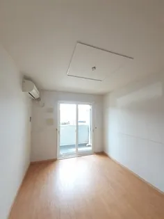 STARRY NOON Ⅱ(スターリーヌーン)【1階】の外観