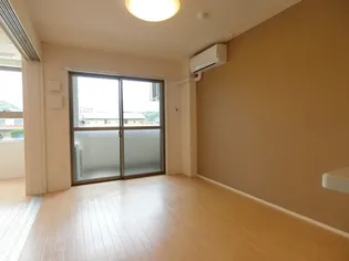 カンタータ観音寺新町【2階】の外観