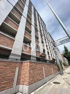 パインフィールド洛東【8階】の外観