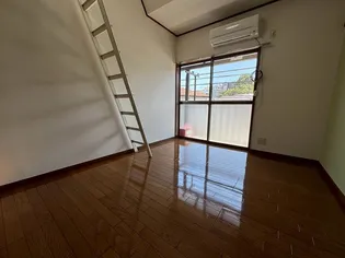 ハイツ万代【2階】の寝室