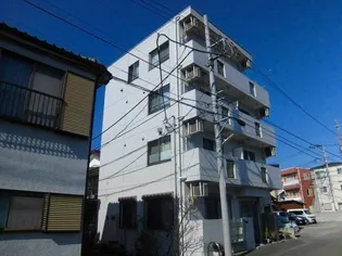 ジョワイユ祐里の画像