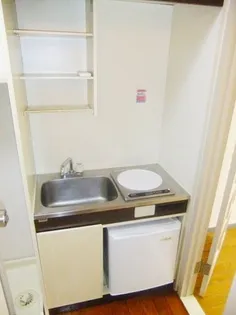 西山マンション【202号室】のキッチン